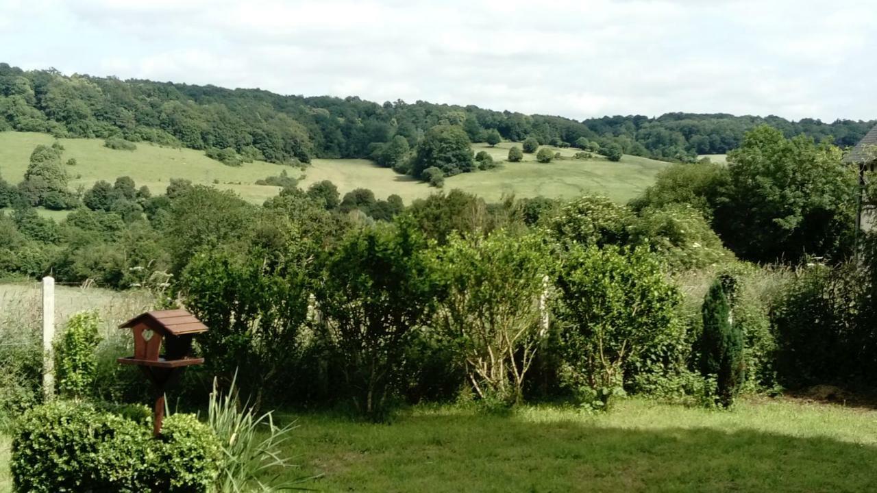 La Petite Maison Normande Ticheville Esterno foto